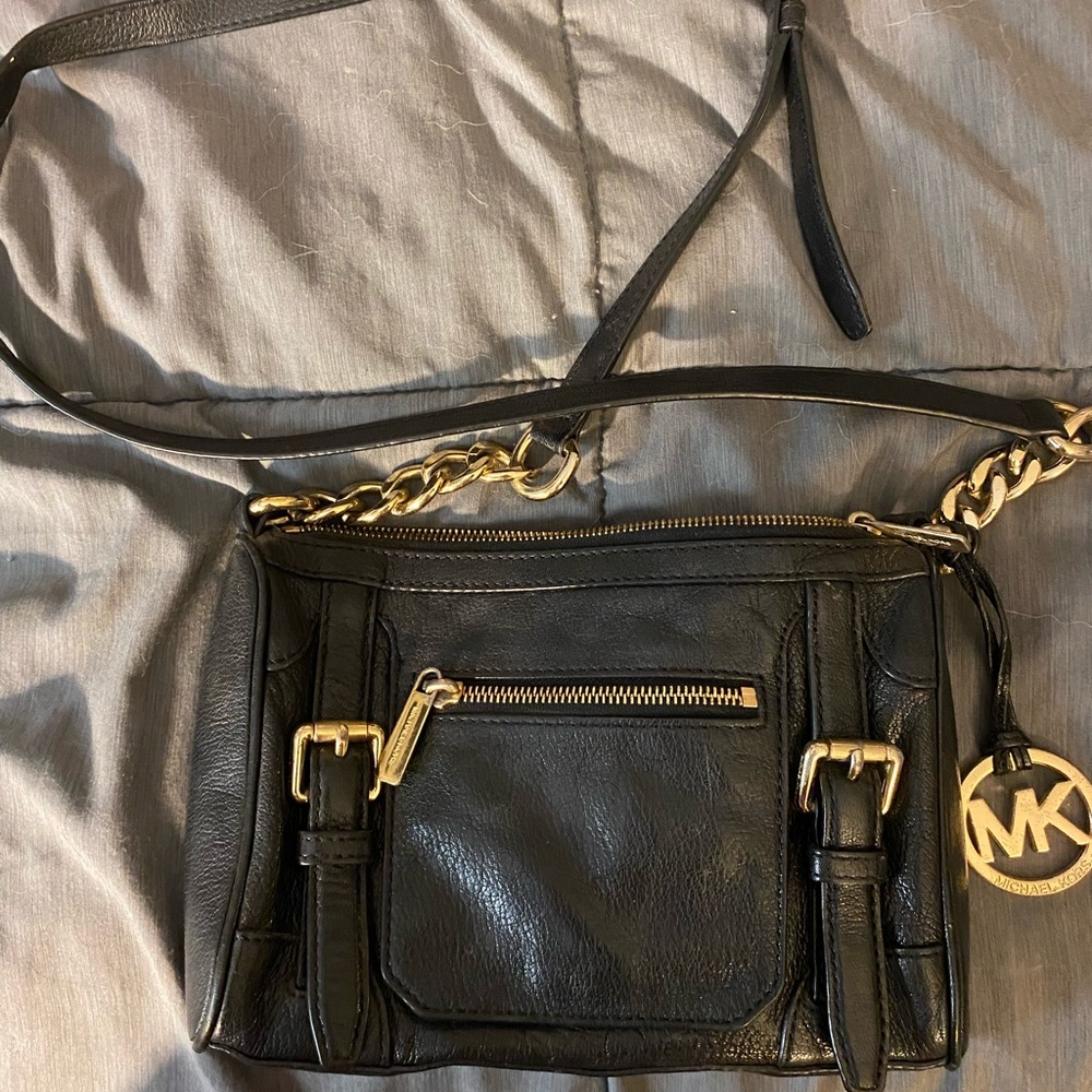 MICHAEL Michael Kors Black Crossbody Bag with Gold Chain Link Strap